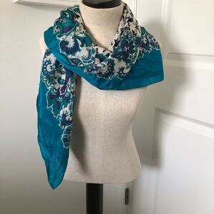 Vintage Georgian Elegant Teal and White Scarf